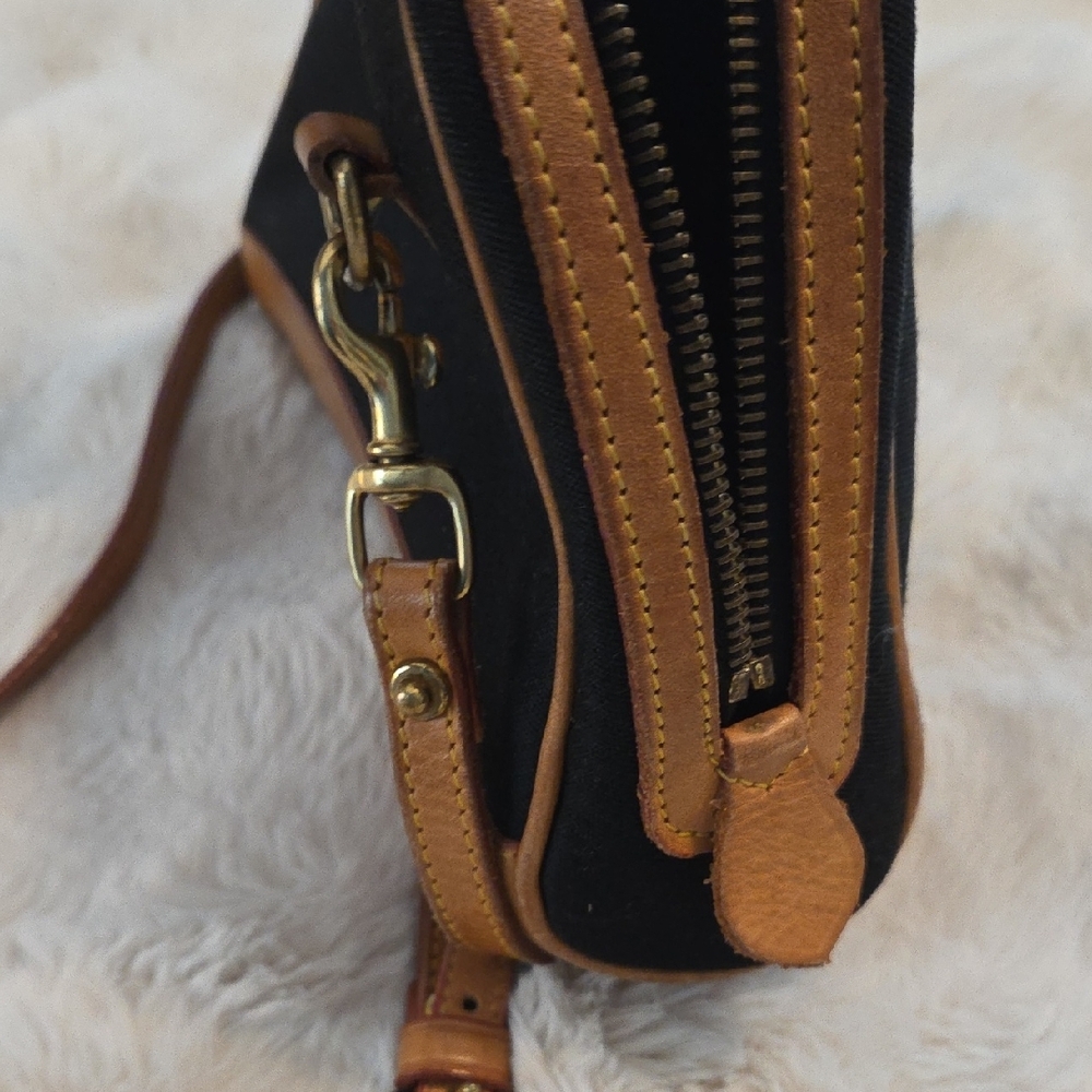 Dooney & Bourke Black and Brown Shoulder Bag - Picture 8 of 12